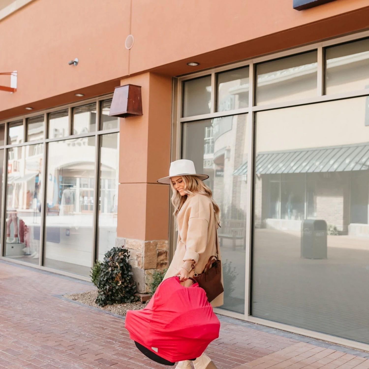 Copper Pearl Multi-Use Cover | Mara 4 Copper Pearl Multi-Use Cover | Mara - Image 2