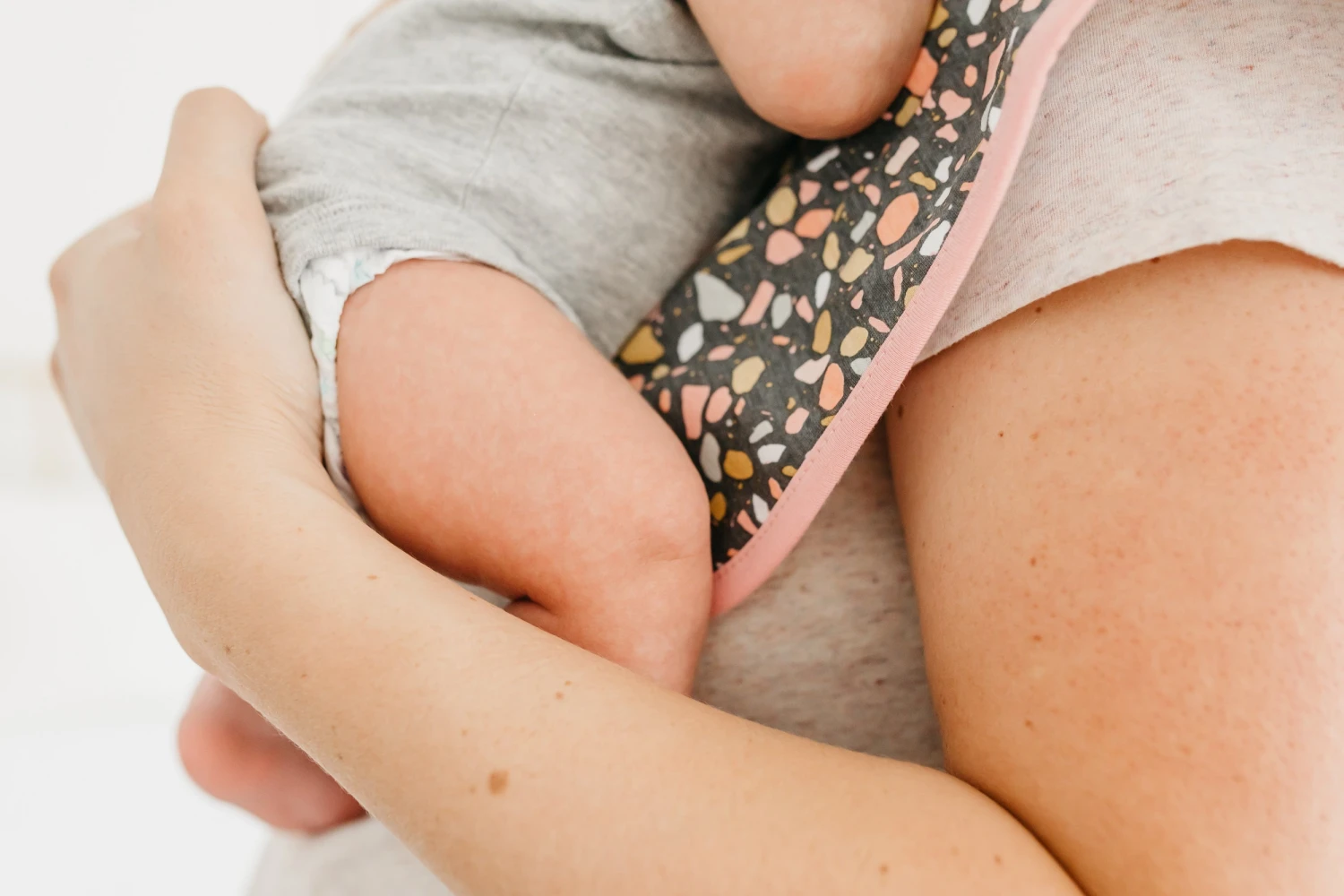 Copper Pearl Premium Burp Cloths | Zella 8 Copper Pearl Premium Burp Cloths | Zella - Image 6