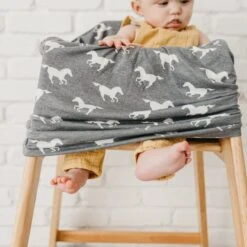 Copper Pearl Multi-Use Cover | Colt 11 Copper Pearl Multi-Use Cover | Colt -The Baby's Crib CPBSSA21ACWEB 435