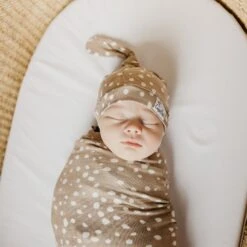 Copper Pearl Top Knot Hat | Fawn -The Baby's Crib CPCC21MNLSACWEB 79