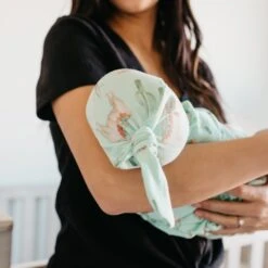 Copper Pearl Top Knot Hat | Cusco -The Baby's Crib CPG21ACWEB 133 d72f899a c918 4b29 ae34 f3236a787f1a