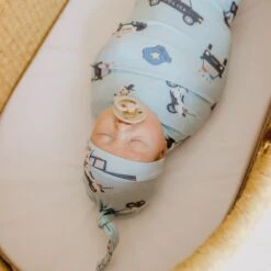 Copper Pearl Top Knot Hat | Leo -The Baby's Crib CPJLLS22ACWEB 163copy f1bbc74b 71c3 47fd b4a8 f0039b0312e2