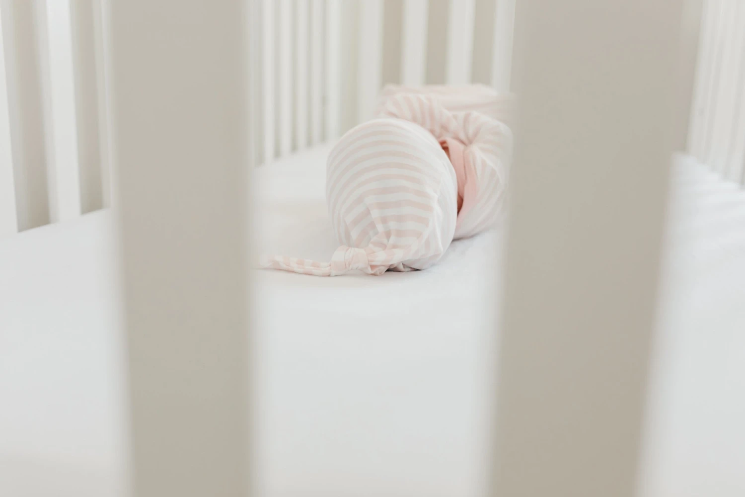 Copper Pearl Top Knot Hat | Winnie 6 Copper Pearl Top Knot Hat | Winnie - Image 4