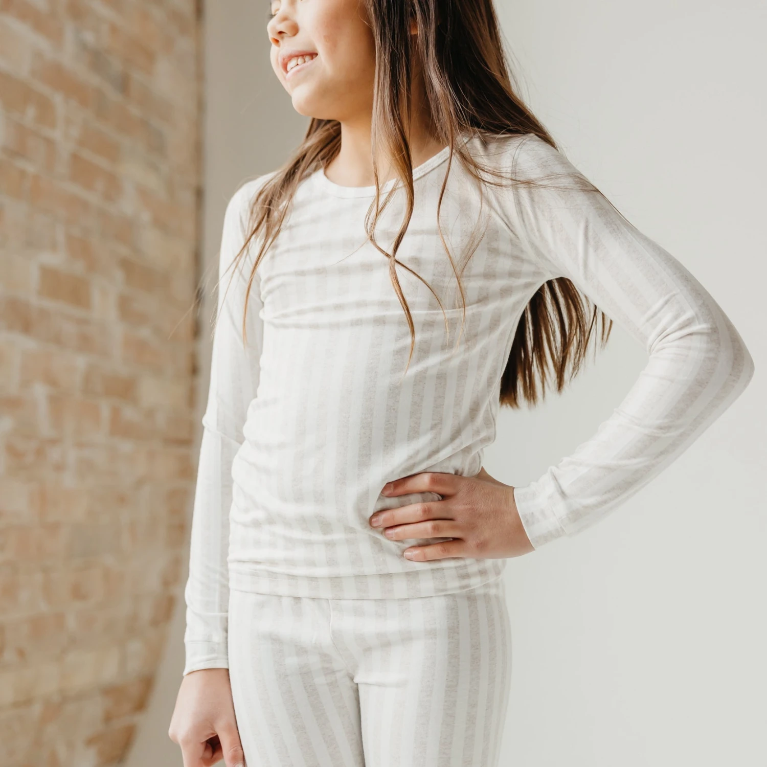 Copper Pearl 2-Piece Long Sleeve Pajama Set | Coastal 6 Copper Pearl 2-Piece Long Sleeve Pajama Set | Coastal - Image 4