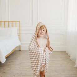 Copper Pearl Premium Knit Hooded Towel | Rad -The Baby's Crib CPJulyShoot22ACWEB 467