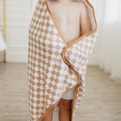 Copper Pearl Premium Knit Hooded Towel | Rad -The Baby's Crib CPJulyShoot22ACWEB 470