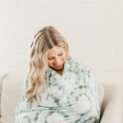 Copper Pearl Multi-Use Cover | Bahama -The Baby's Crib CPLLS321ACWEB 385