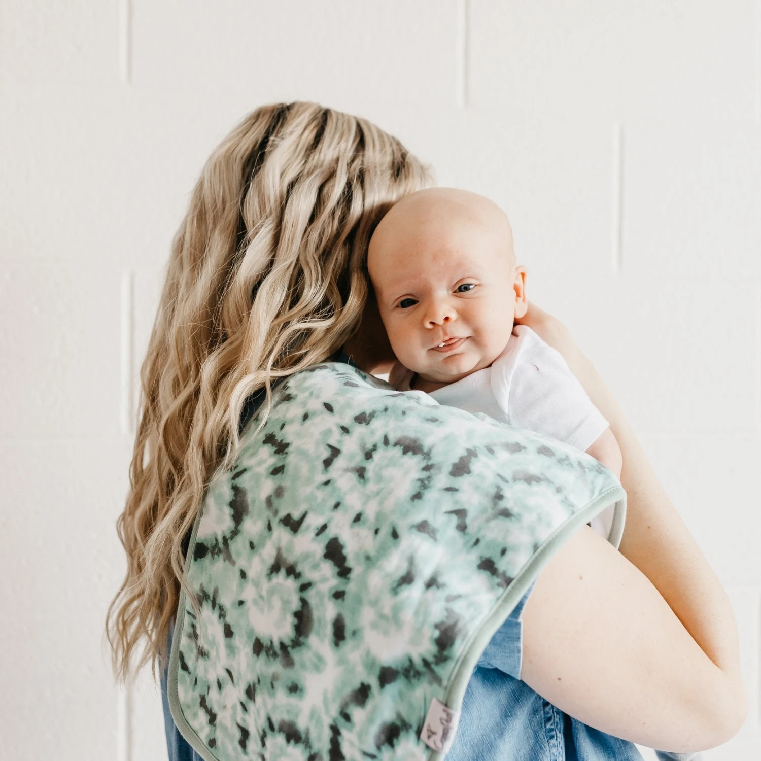 Copper Pearl Premium Burp Cloths | Maui 4 Copper Pearl Premium Burp Cloths | Maui - Image 2