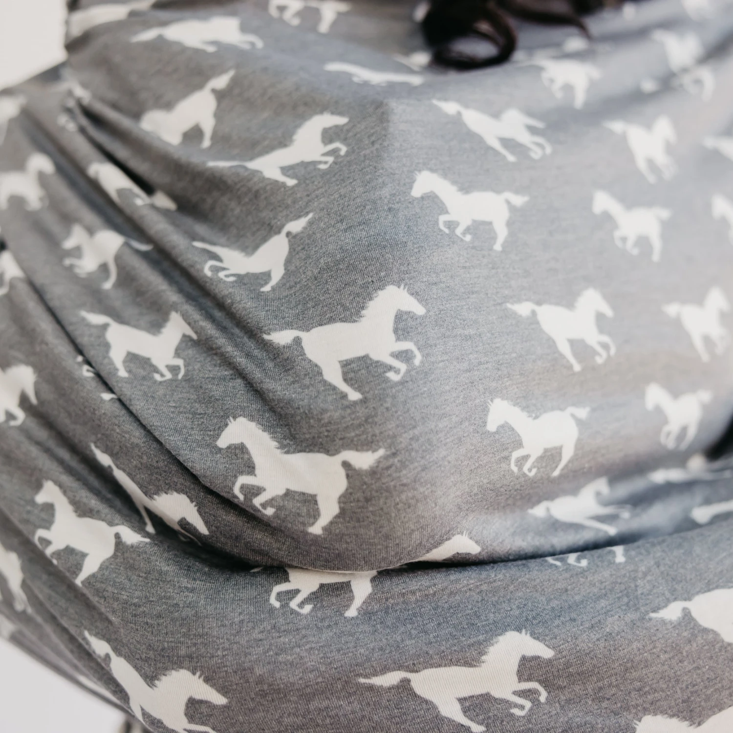 Copper Pearl Multi-Use Cover | Colt 8 Copper Pearl Multi-Use Cover | Colt - Image 6