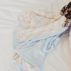 Copper Pearl Three-Layer Quilt | Lucky -The Baby's Crib CPML23ACWEB 542 2