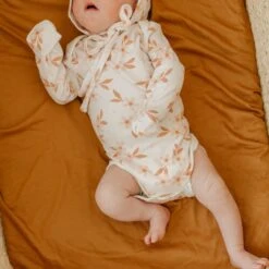 Copper Pearl Long Sleeve Bodysuit | Rue -The Baby's Crib CPMay3AC23web 145