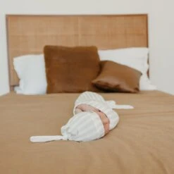 Copper Pearl Top Knot Hat | Coastal -The Baby's Crib CPMay3AC23web 284