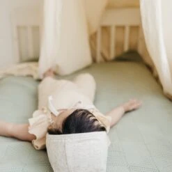 Copper Pearl Baby Bonnet | Oat -The Baby's Crib CPSAUSB2AH22ACWEB 94 b52ad437 a8ae 4b8f 9b48 98805e6e6125