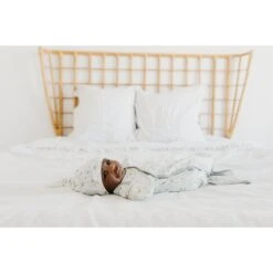 Copper Pearl Top Knot Hat | Arlo 24 Copper Pearl Top Knot Hat | Arlo -The Baby's Crib CPSAUSM21ACWEB 369.jpgcopy