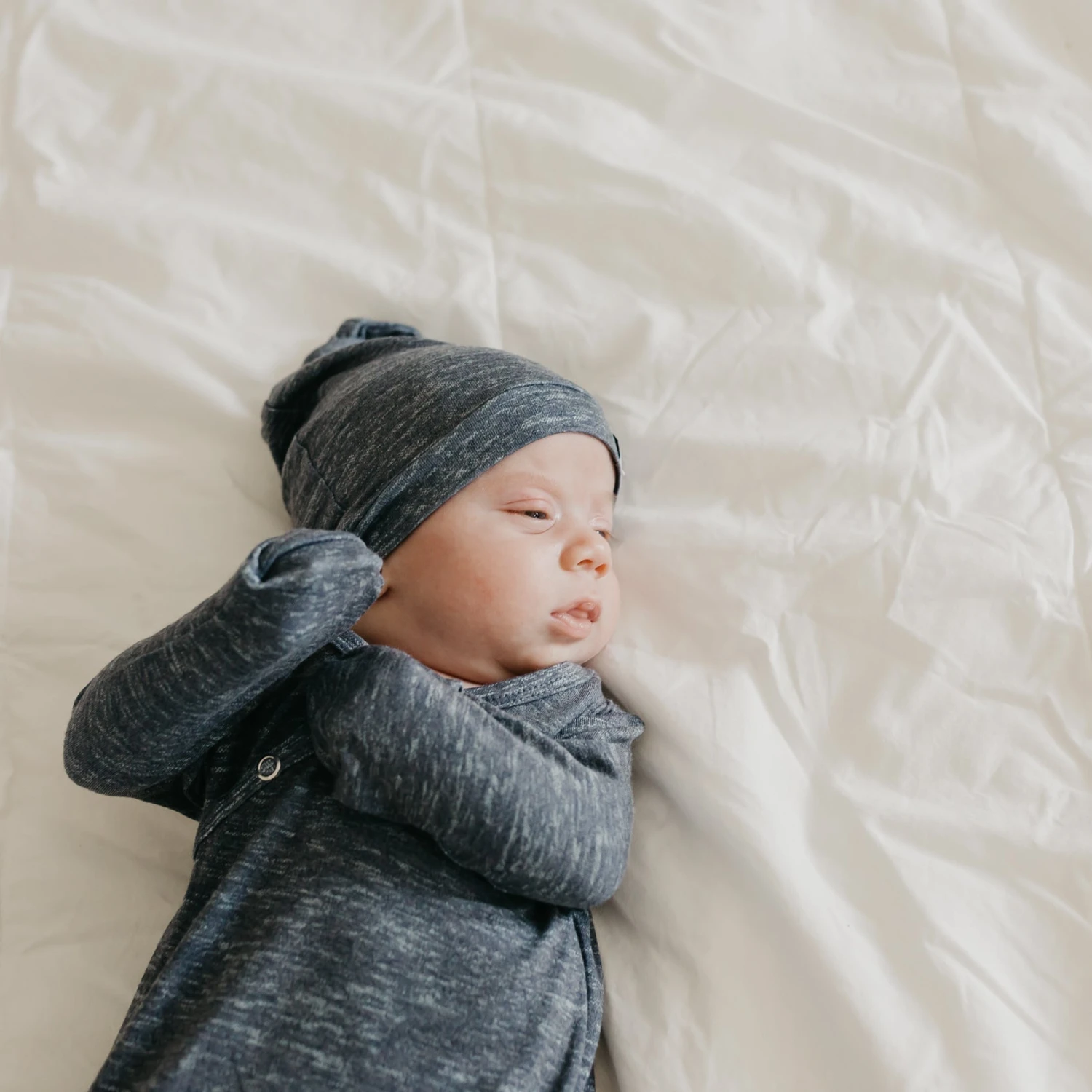 Copper Pearl Top Knot Hat | Denim 5 Copper Pearl Top Knot Hat | Denim - Image 3