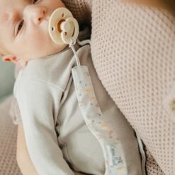 Copper Pearl Binky Clips | Neil -The Baby's Crib CopperPearlDecAC22WEB 408