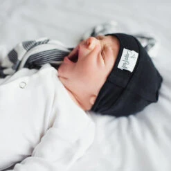 Copper Pearl Top Knot Hat | Midnight -The Baby's Crib Copy of Copy of EmmylowephotoCopperPearlNov17 186 42803a0c 6c29 44f9 ab48 edb3b5a57b9f