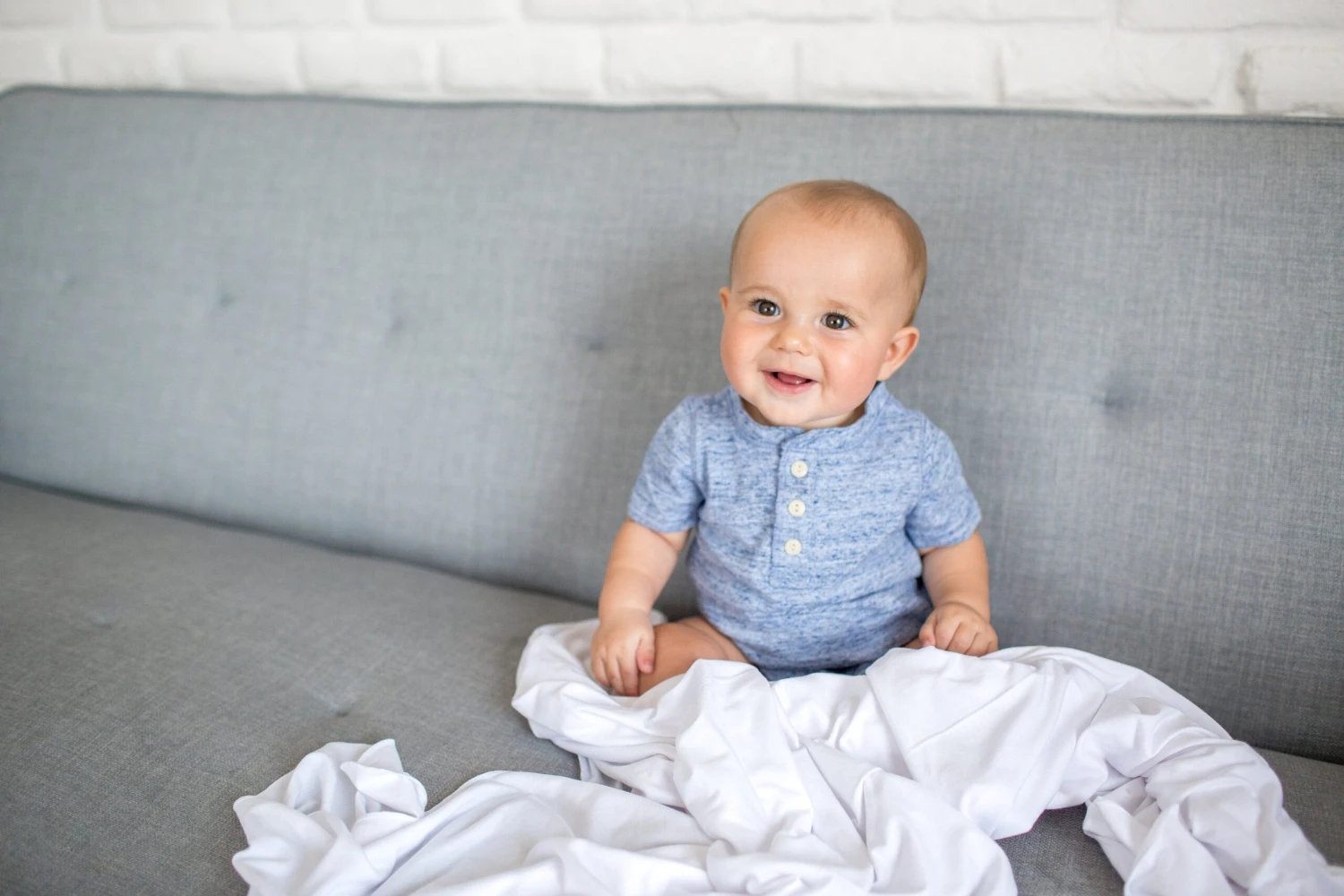 Copper Pearl Knit Swaddle Blanket | Dove 5 Copper Pearl Knit Swaddle Blanket | Dove - Image 3