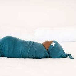 Copper Pearl Knit Swaddle Blanket | Steel 14 Copper Pearl Knit Swaddle Blanket | Steel -The Baby's Crib DSC 0966 4fce4997 886e 4193 b439 9f743561b2ad