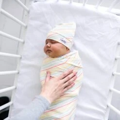 Copper Pearl Top Knot Hat | Rainee -The Baby's Crib DSC 2582copy 9757e933 a202 4ecb a871 a6b86e93515a