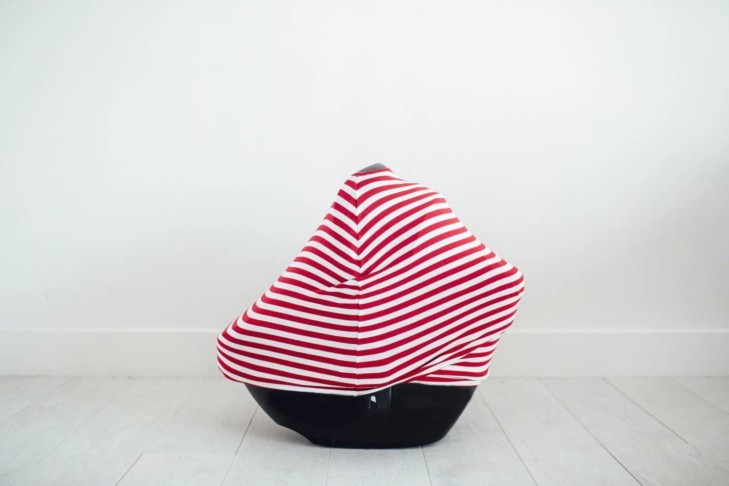 Copper Pearl Multi-Use Cover | Crimson 11 Copper Pearl Multi-Use Cover | Crimson - Image 9